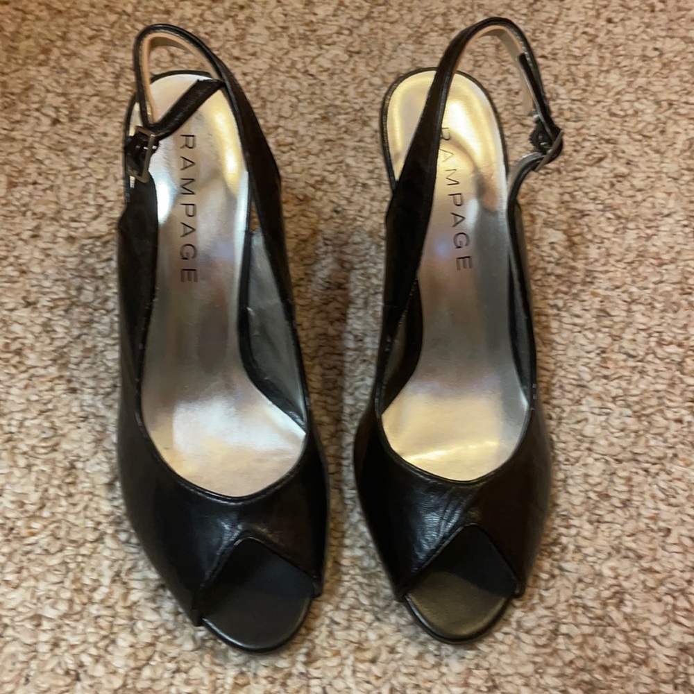 Women’s black heels